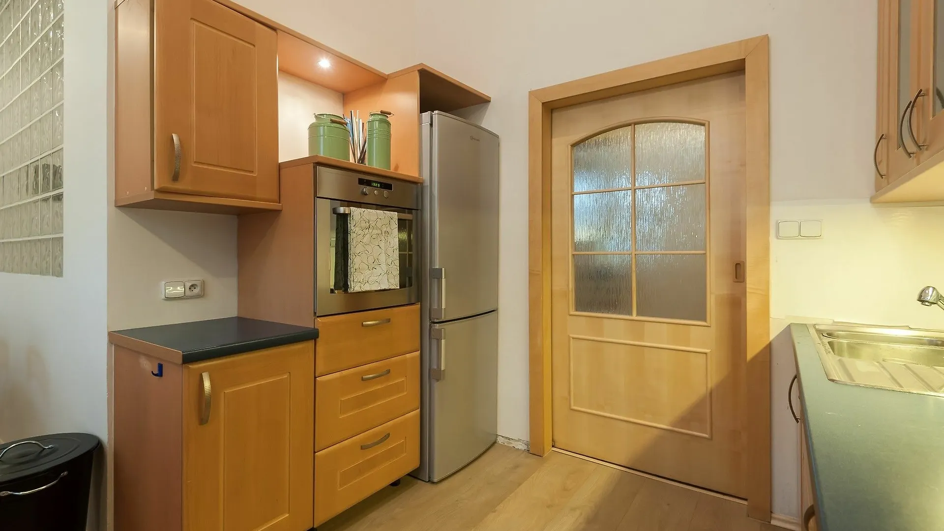 Na Smetance Apartments Prag