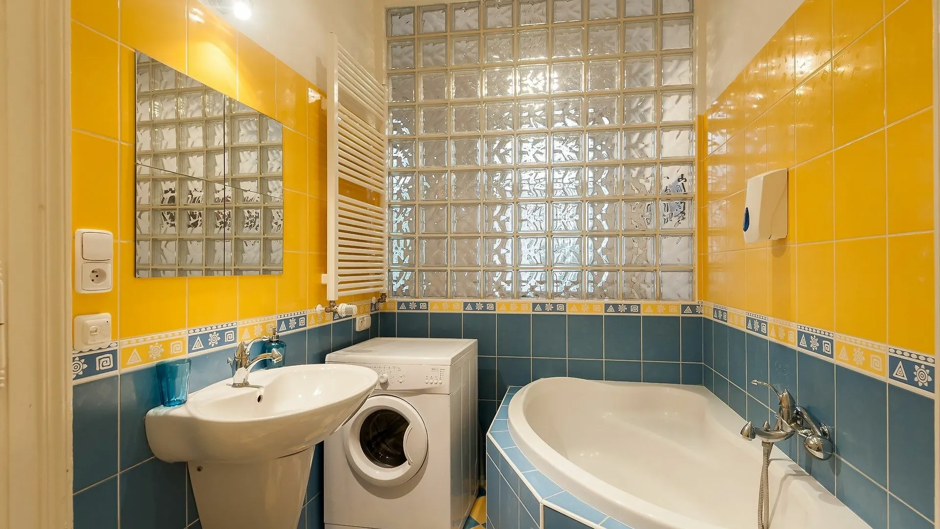 Na Smetance Apartments Prag